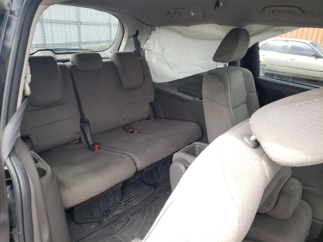 Photo 6 from auction – 2014 HONDA ODYSSEY SE with VIN 5FNRL5H32EB508246