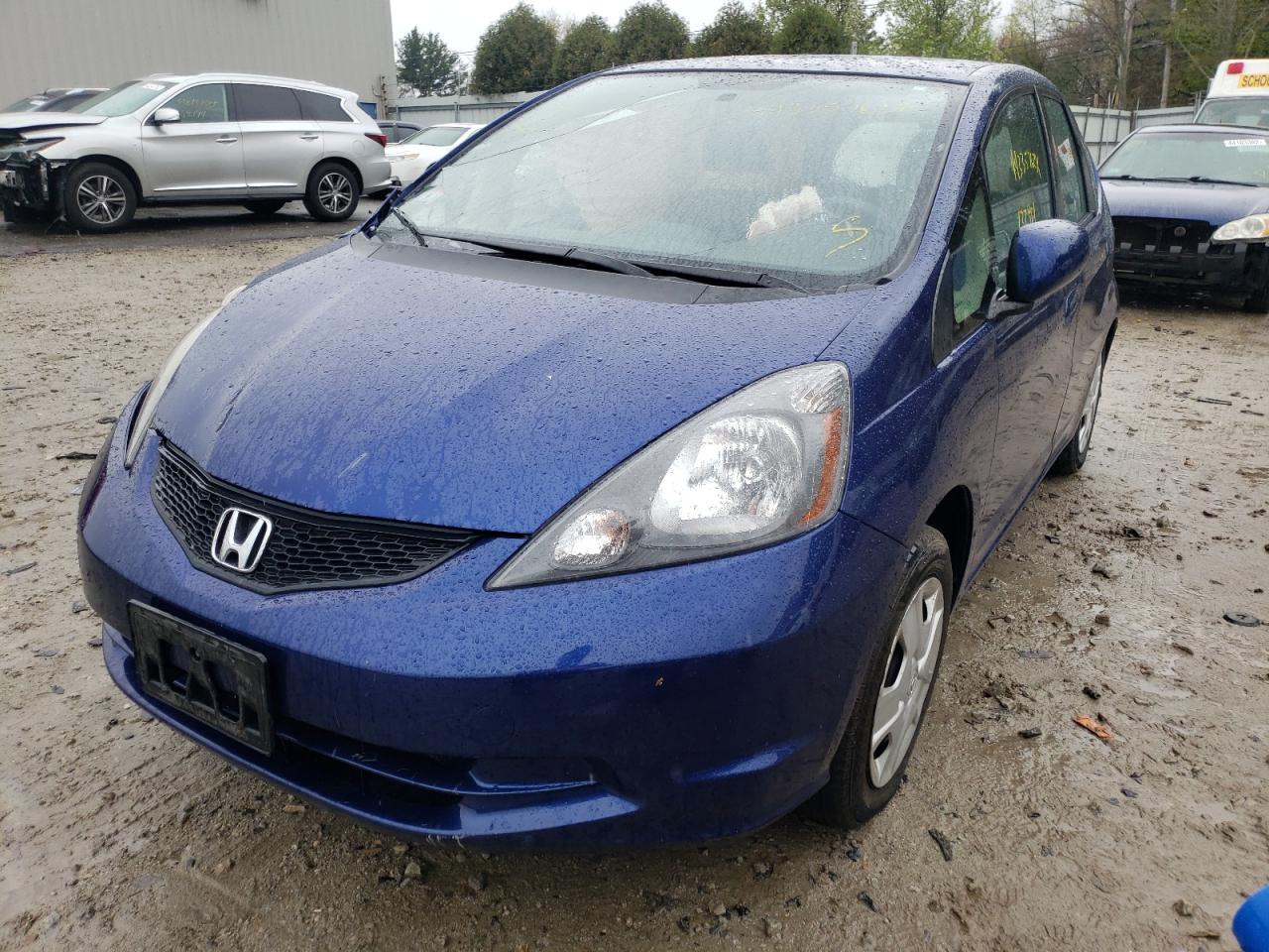 Photo 2 from auction – 2013 HONDA FIT with VIN JHMGE8H39DC072220