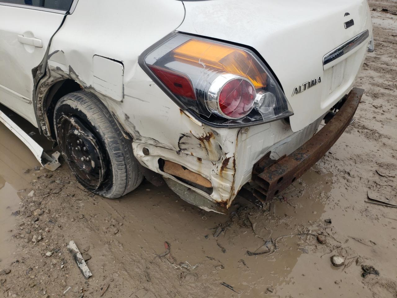 Photo 9 from auction – 2008 NISSAN ALTIMA with VIN 1N4AL21E08C156010