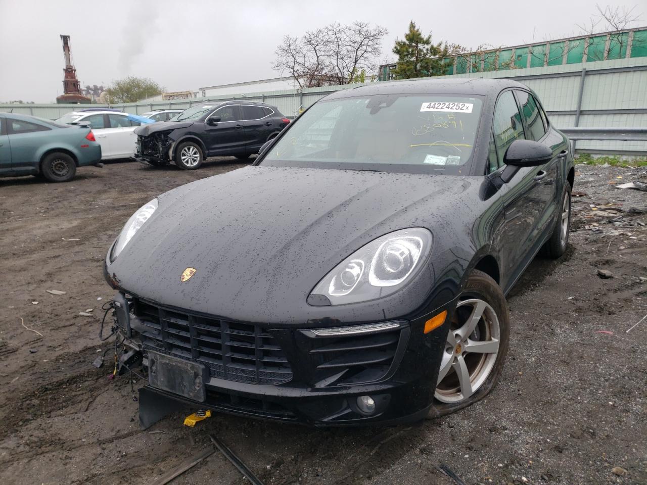 Photo 2 from auction – 2017 PORSCHE MACAN with VIN WP1AA2A54HLB80891