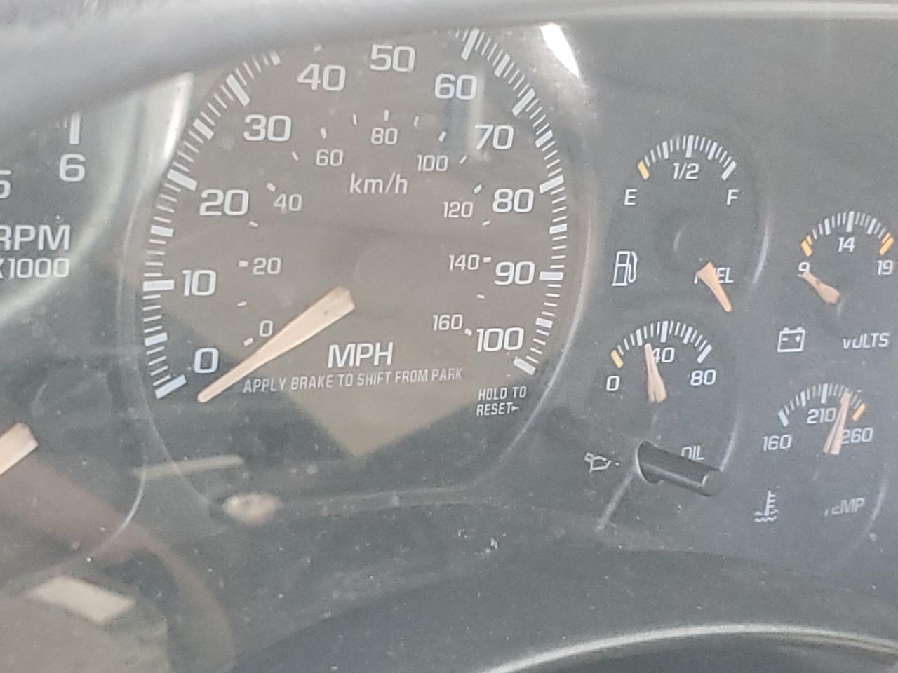 Photo 8 from auction – 2002 CHEVROLET SILVERADO with VIN 2GCEC19T721384155