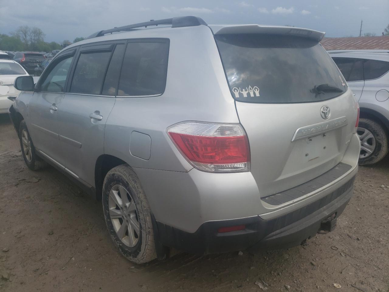 Photo 20 from auction – 2011 TOYOTA HIGHLANDER with VIN 5TDBK3EH4BS082821