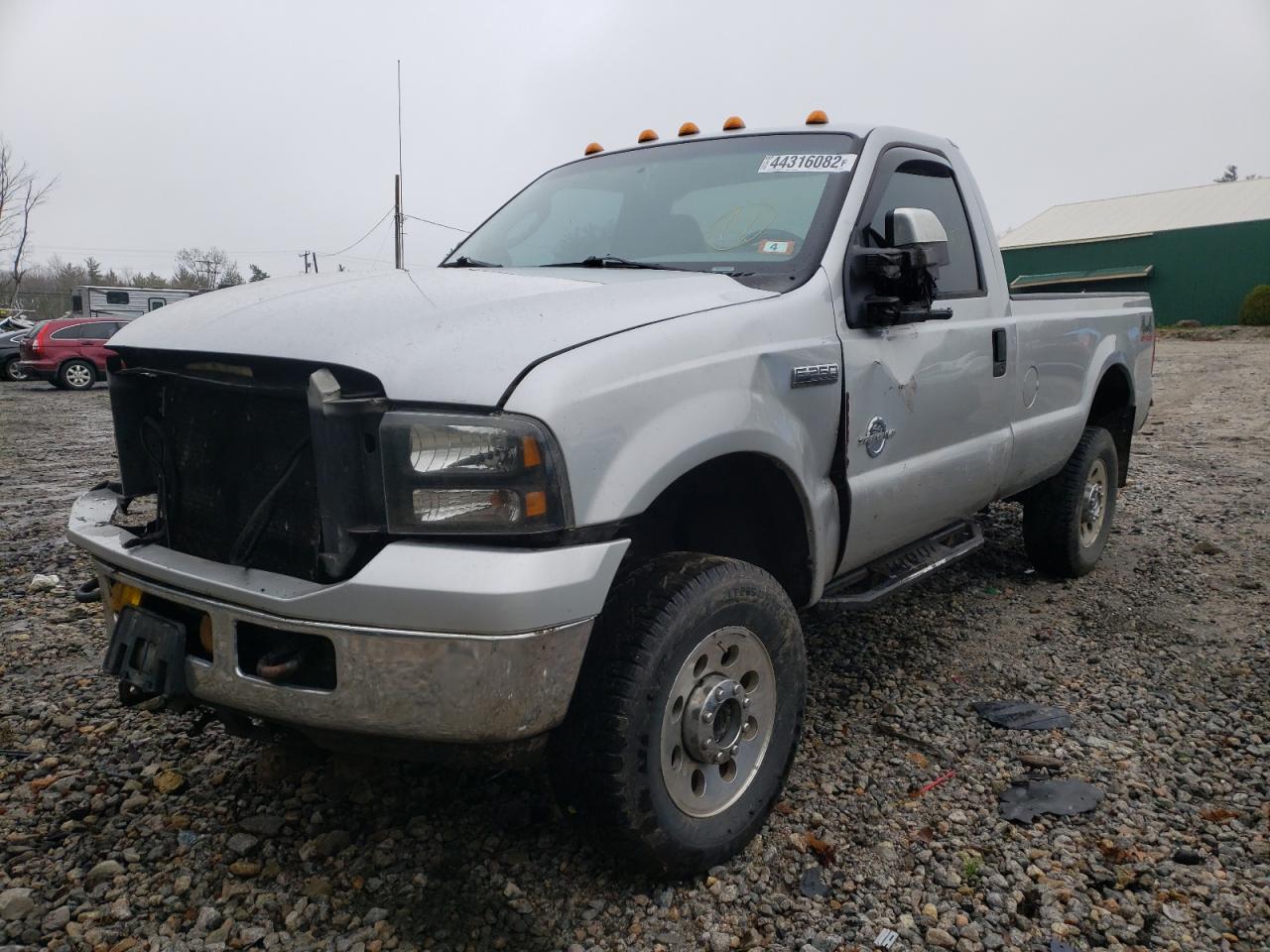 Photo 2 from auction – 2005 FORD F250 SUPER with VIN 1FTNF21535EA82990