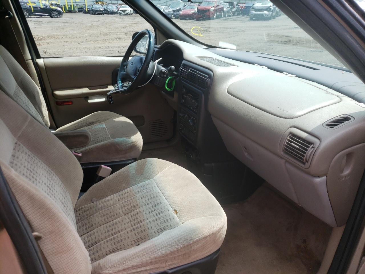 Zdjęcie 5 z aukcji – 2003 CHEVROLET VENTURE z VIN 1GNDX03E93D317994