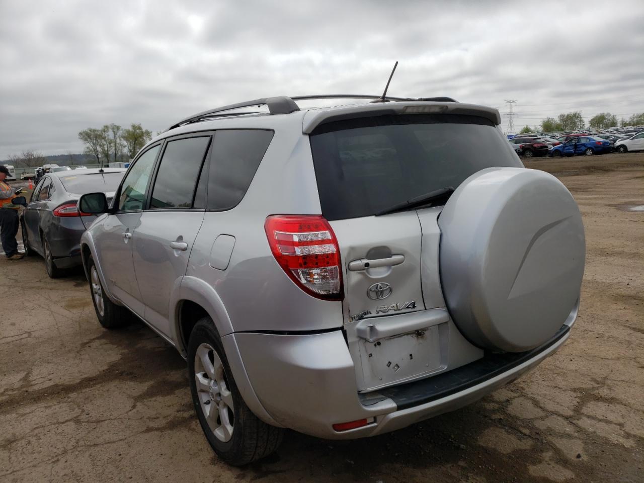 Photo 3 from auction – 2009 TOYOTA RAV4 LIMIT with VIN 2T3ZF31VX9W012554