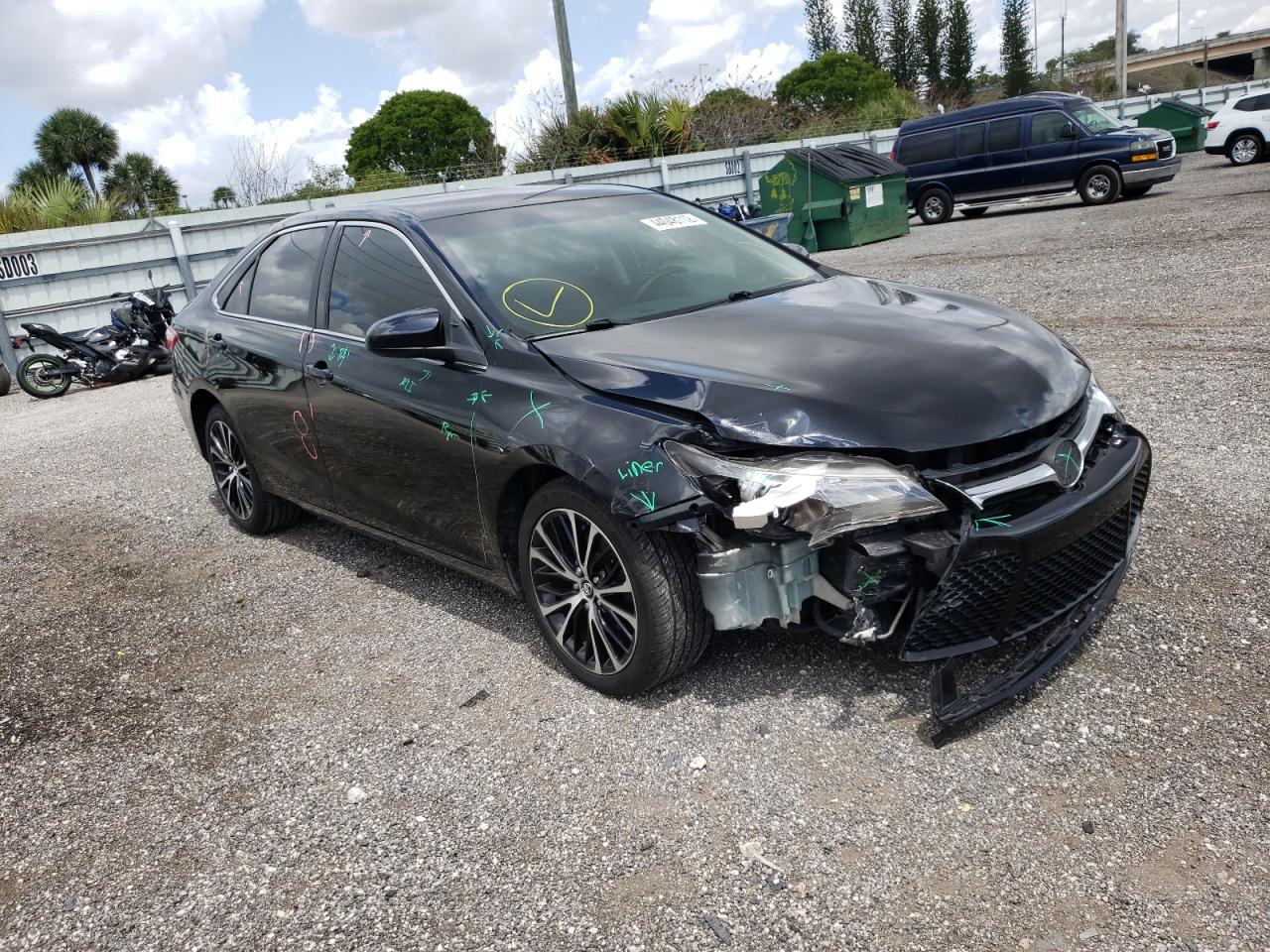 TOYOTA CAMRY LE 2015 with VIN 4T1BF1FK9FU921412 - Photo from auction