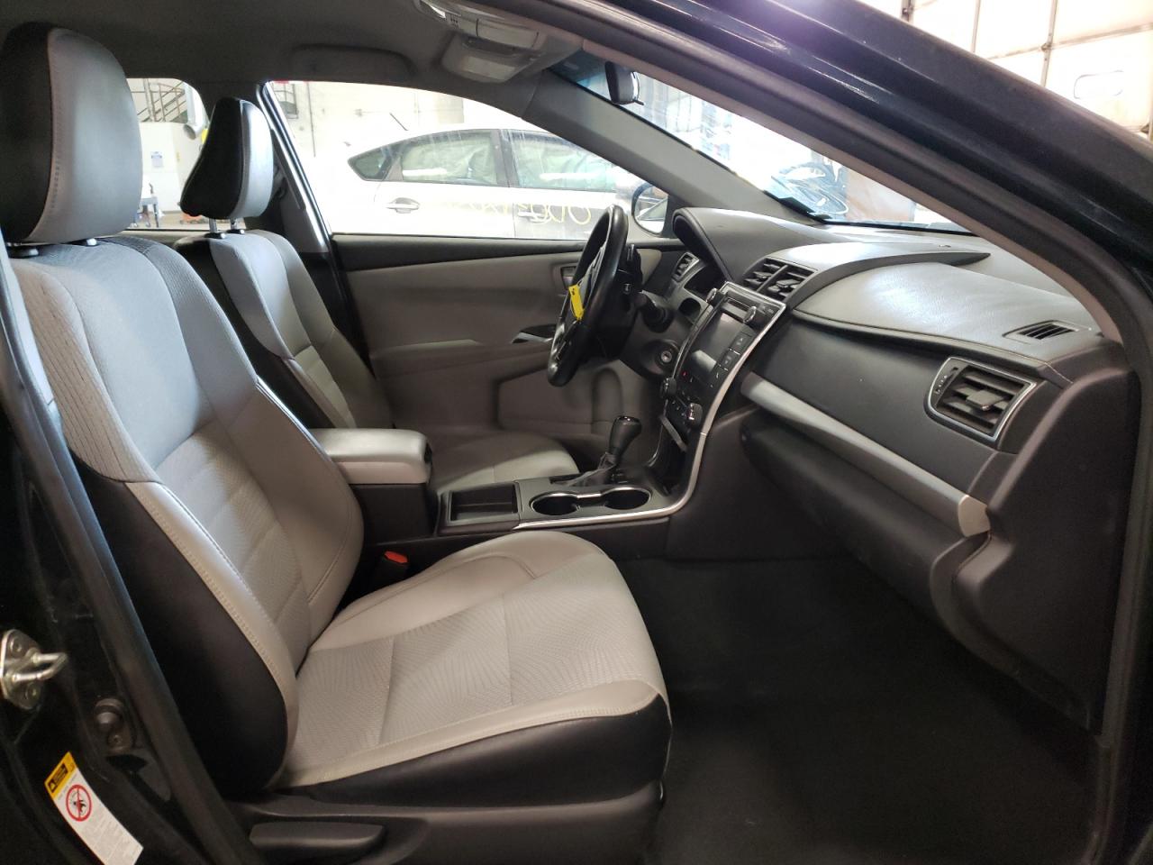 Photo 5 from auction – 2016 TOYOTA CAMRY LE with VIN 4T1BF1FK3GU193037