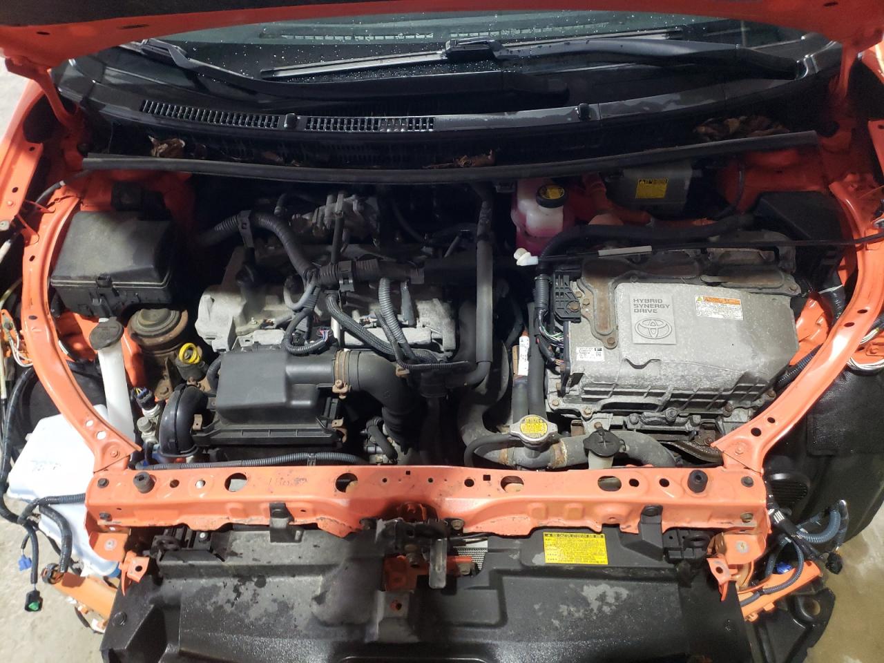 Photo 7 from auction – 2013 TOYOTA PRIUS C with VIN JTDKDTB39D1035285