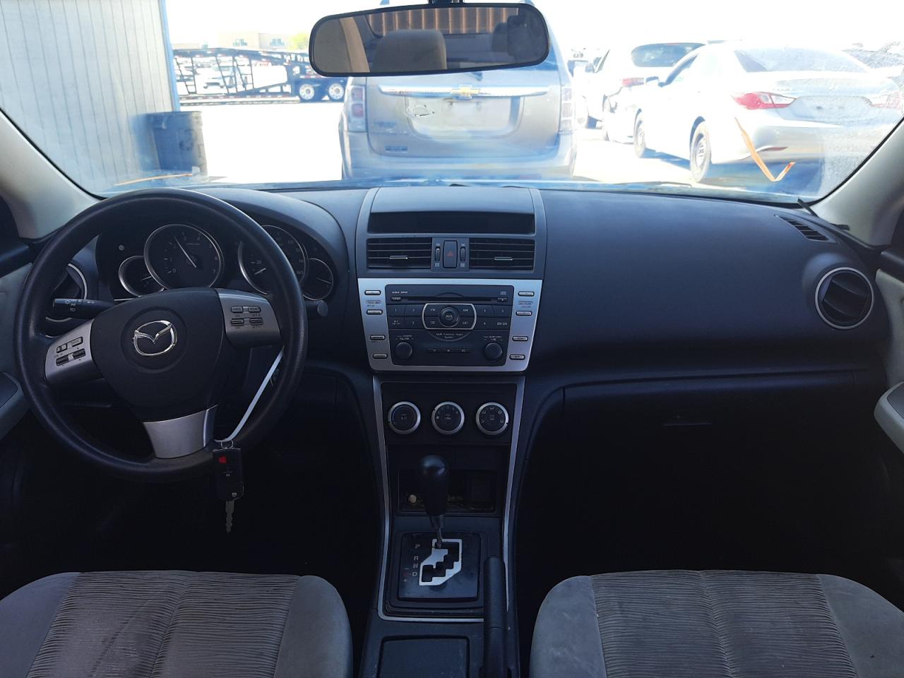 Photo 9 from auction – 2009 MAZDA 6 I with VIN 1YVHP81H295M46629