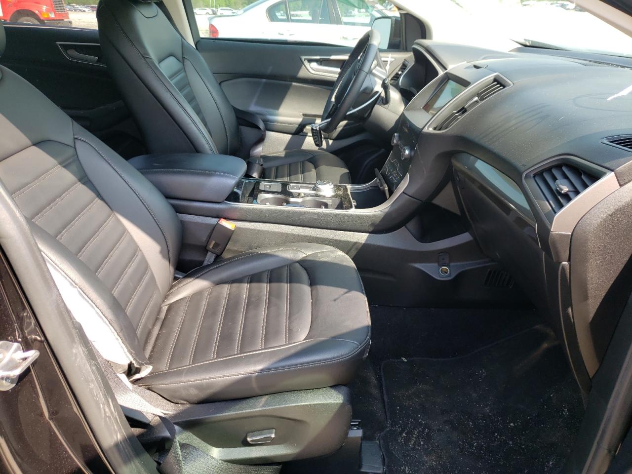 Photo 5 from auction – 2019 FORD EDGE SEL with VIN 2FMPK3J94KBB66736