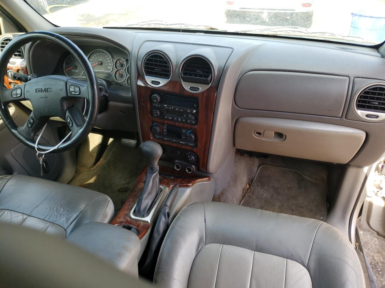 Photo 9 from auction – 2004 GMC ENVOY with VIN 1GKDS13SX42392210
