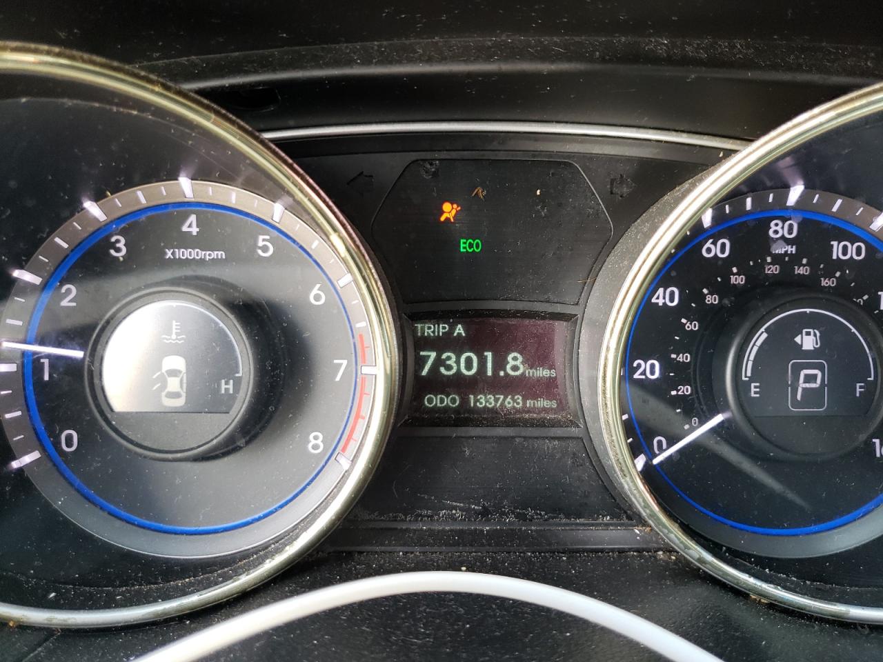 Photo 8 from auction – 2012 HYUNDAI SONATA SE with VIN 5NPEC4AB2CH484345