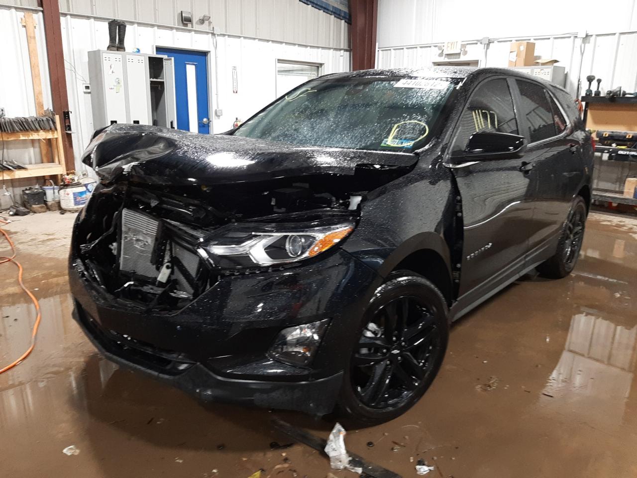 Photo 2 from auction – 2021 CHEVROLET EQUINOX LT with VIN 3GNAXUEVXML396949