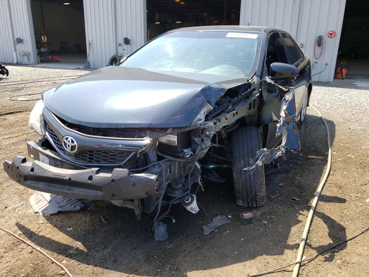 Photo 2 from auction – 2012 TOYOTA CAMRY BASE with VIN 4T1BF1FK5CU129219