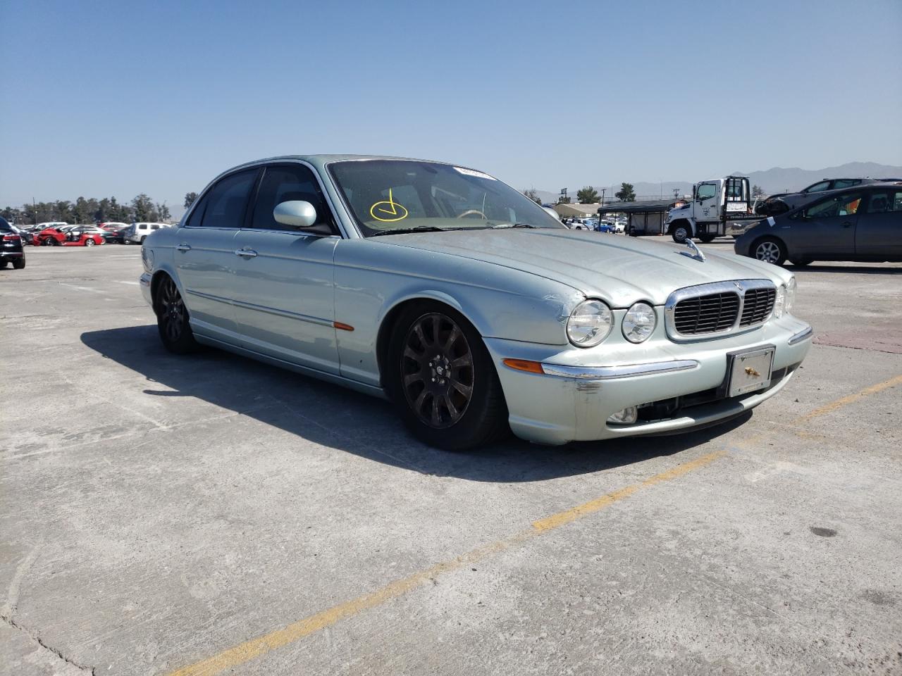JAGUAR XJ8 2004 with VIN SAJEA71CX4SG08093 - Photo from auction