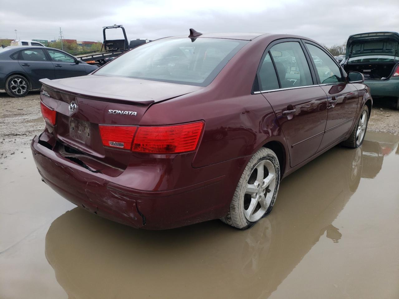 Photo 4 from auction – 2009 HYUNDAI SONATA SE with VIN 5NPEU46C69H575092