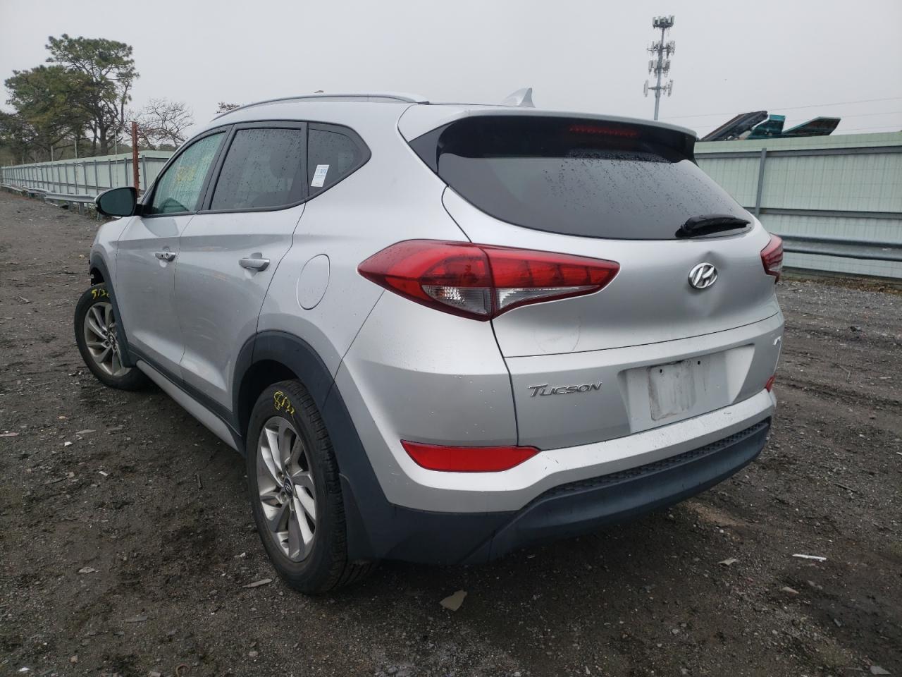 Photo 3 from auction – 2018 HYUNDAI TUCSON SEL with VIN KM8J3CA42JU693142