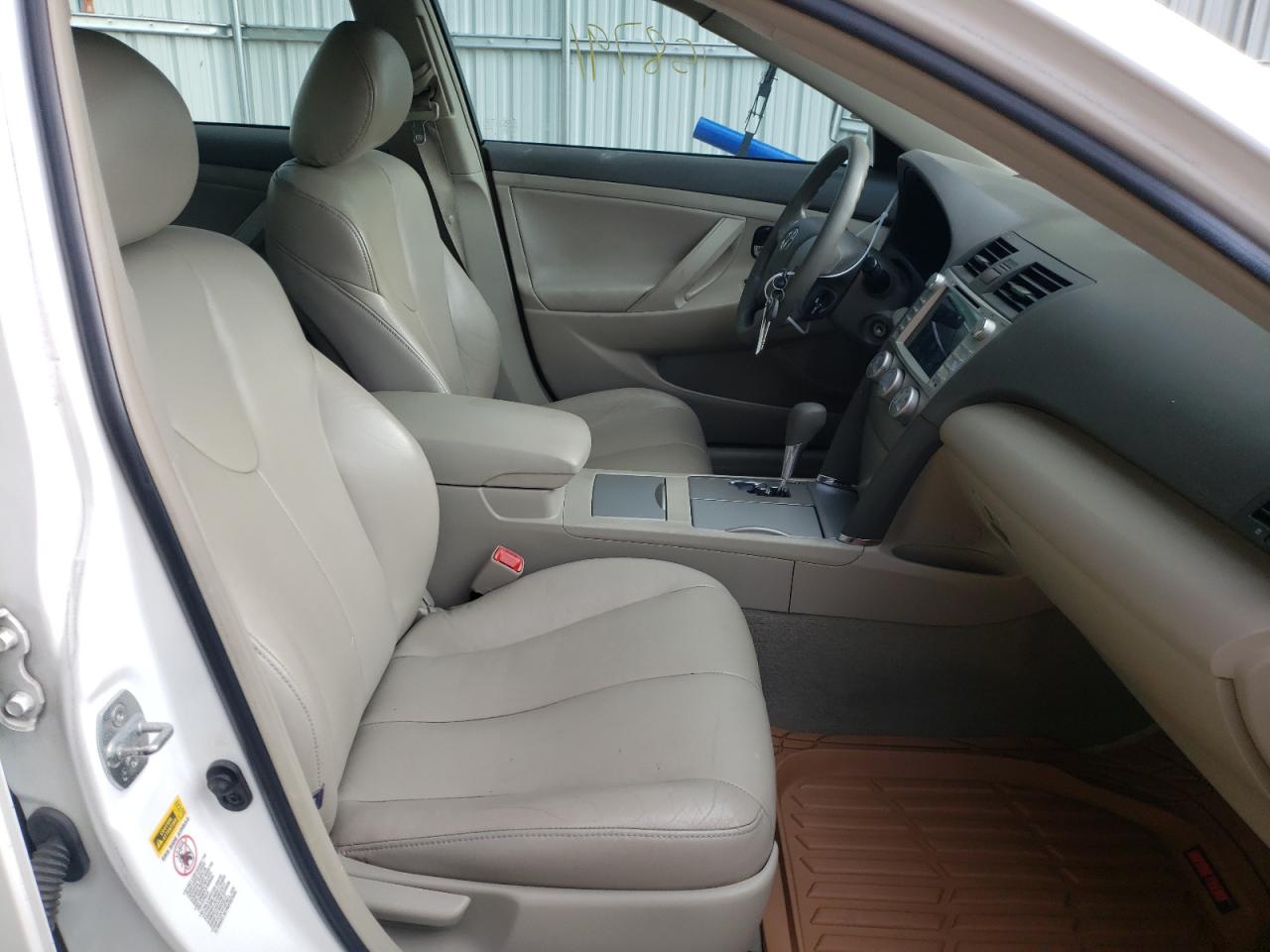 Photo 5 from auction – 2010 TOYOTA CAMRY BASE with VIN 4T1BF3EK4AU559026