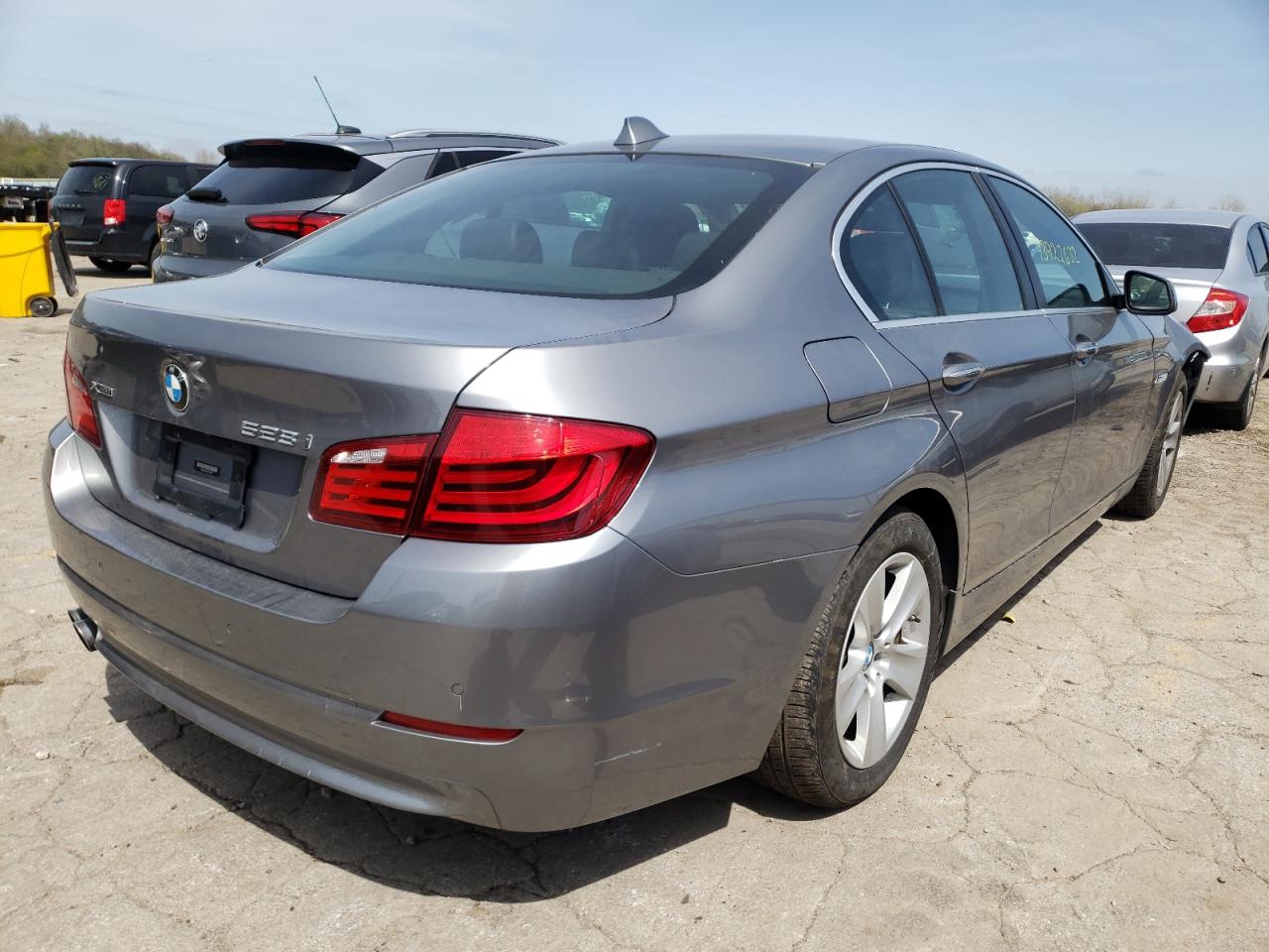 Photo 4 from auction – 2013 BMW 528 XI with VIN WBAXH5C57DD110163