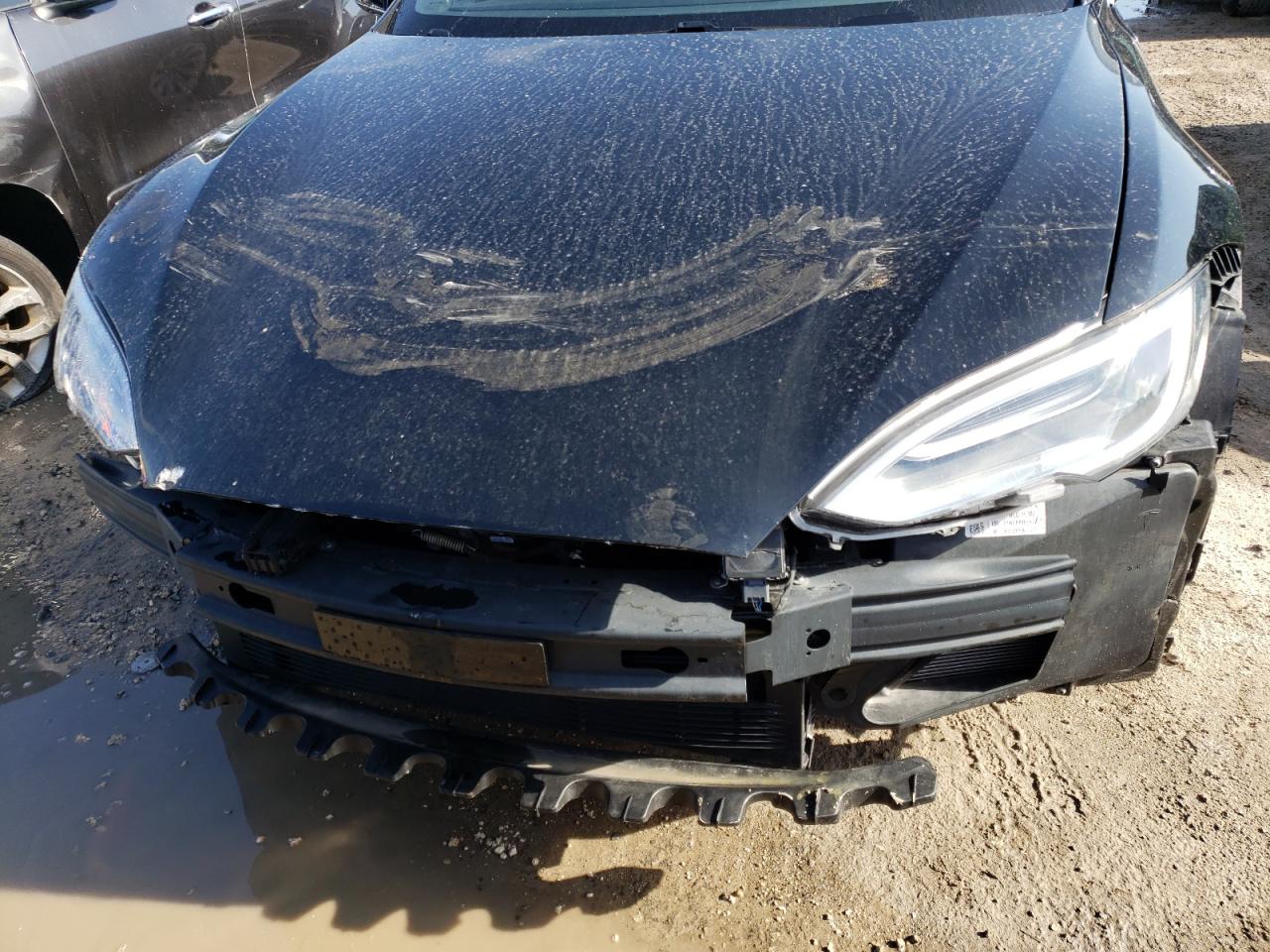 Photo 10 from auction – 2016 TESLA MODEL S with VIN 5YJSA1E21GF170384