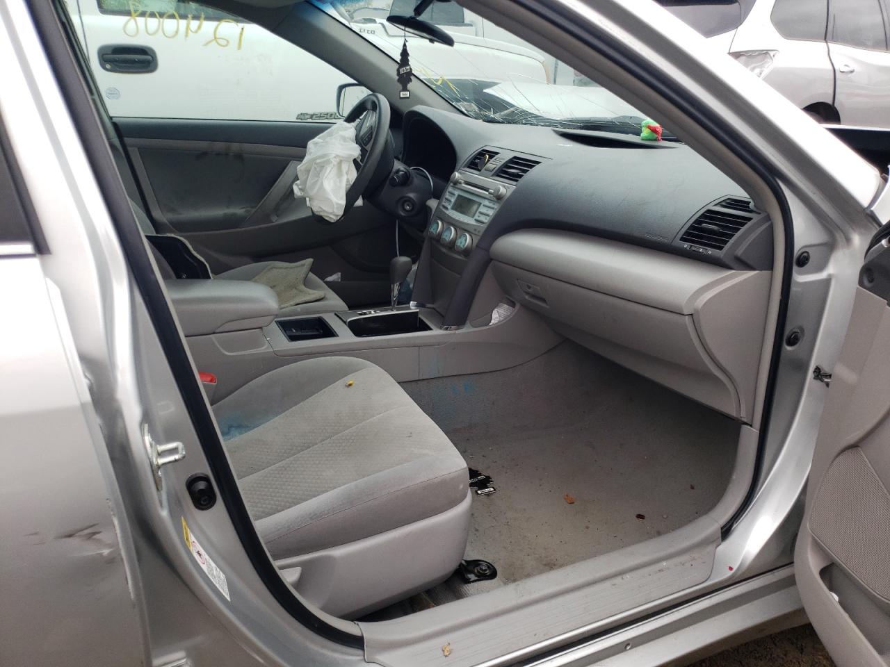 Photo 5 from auction – 2009 TOYOTA CAMRY BASE with VIN 4T4BE46K59R061894