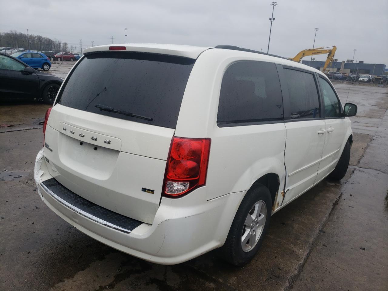 Photo 4 from auction – 2013 DODGE GRAND CARA with VIN 2C4RDGCG1DR551109