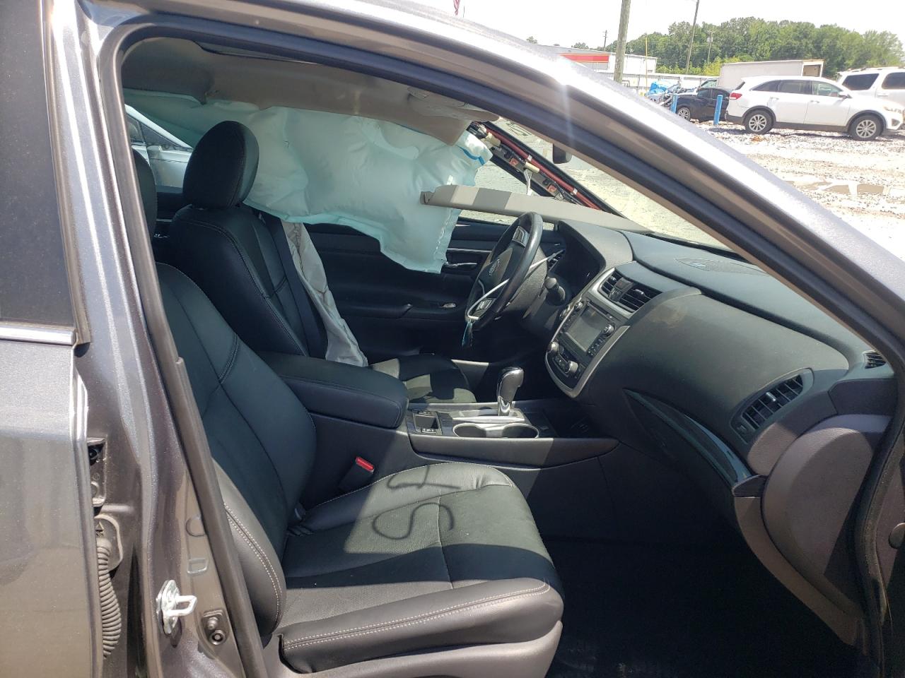 Photo 18 from auction – 2016 NISSAN ALTIMA 2.5 with VIN 1N4AL3AP0GC270126