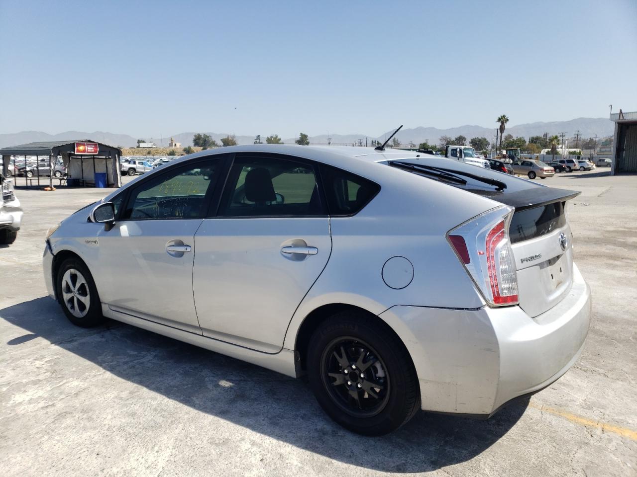 Photo 3 from auction – 2012 TOYOTA PRIUS with VIN JTDKN3DU2C1528632
