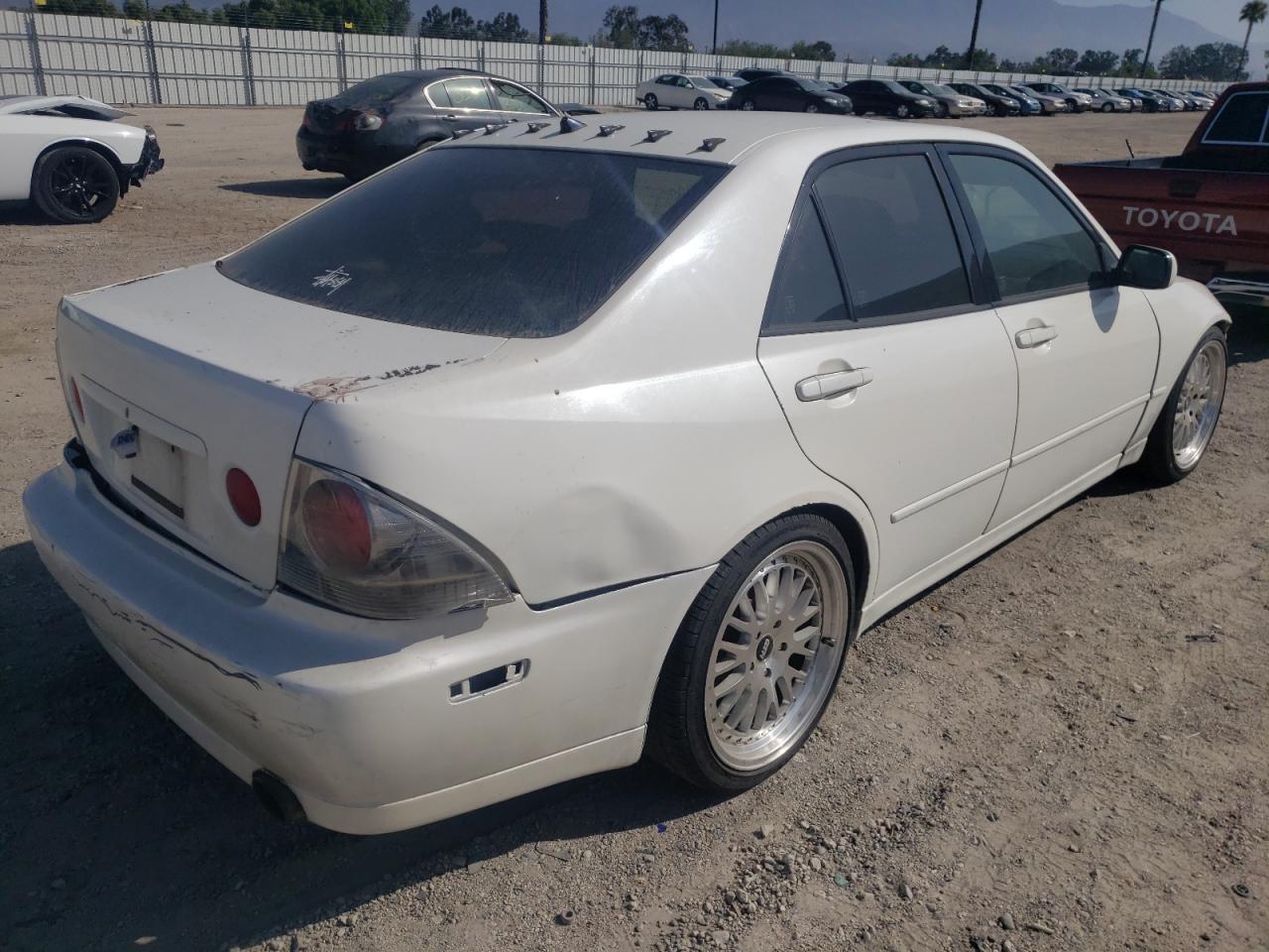 Photo 4 from auction – 2001 LEXUS IS 300 with VIN JTHBD182010006891