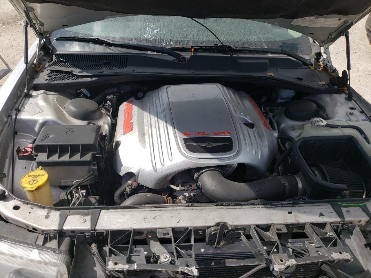 Photo 7 from auction – 2005 CHRYSLER 300C with VIN 2C3JA63HX5H102063