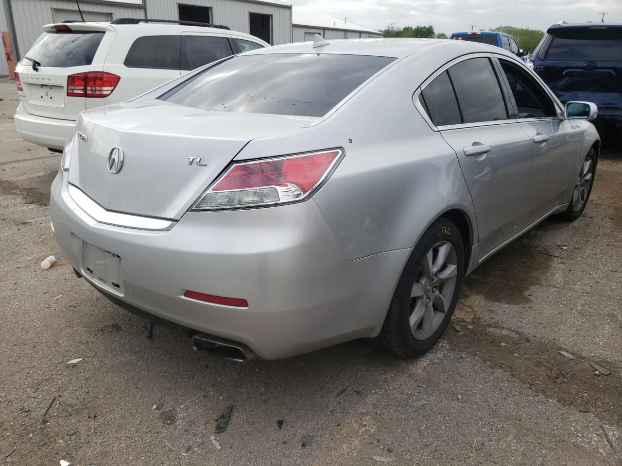 Photo 4 from auction – 2012 ACURA TL with VIN 19UUA8F22CA015055