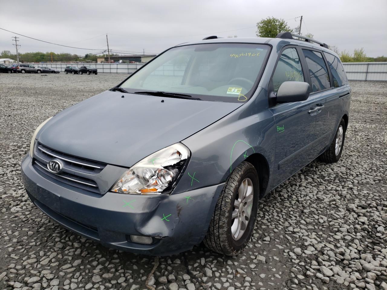 Photo 2 from auction – 2006 KIA SEDONA EX with VIN KNDMB233266089119