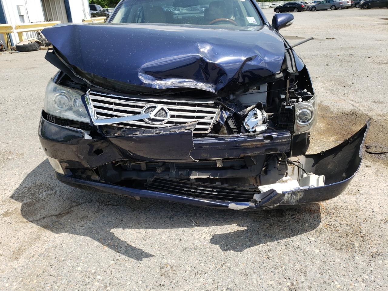 Photo 17 from auction – 2011 LEXUS ES 350 with VIN JTHBK1EG0B2458691