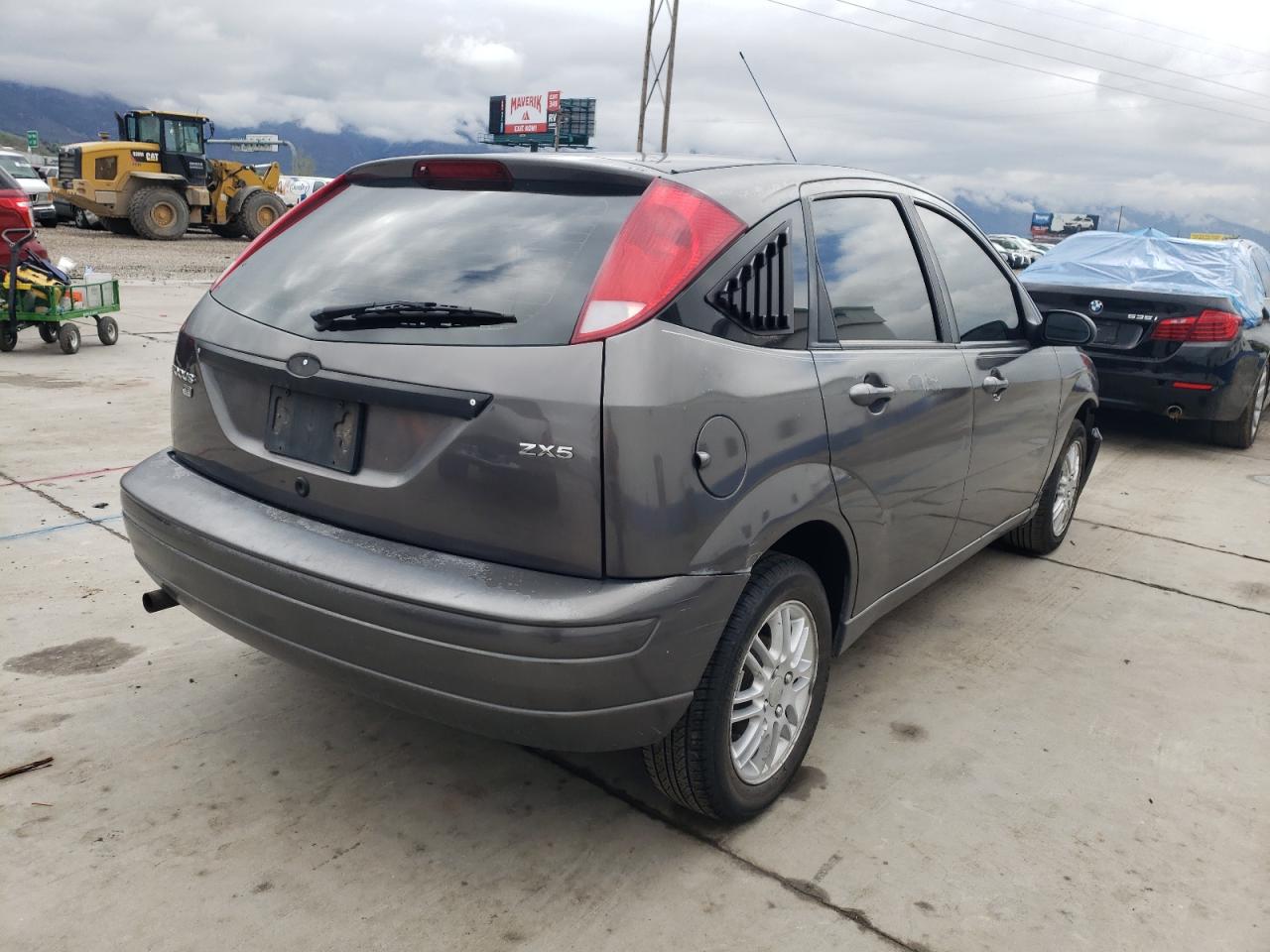 Photo 4 from auction – 2006 FORD FOCUS ZX5 with VIN 1FAHP37N16W233527