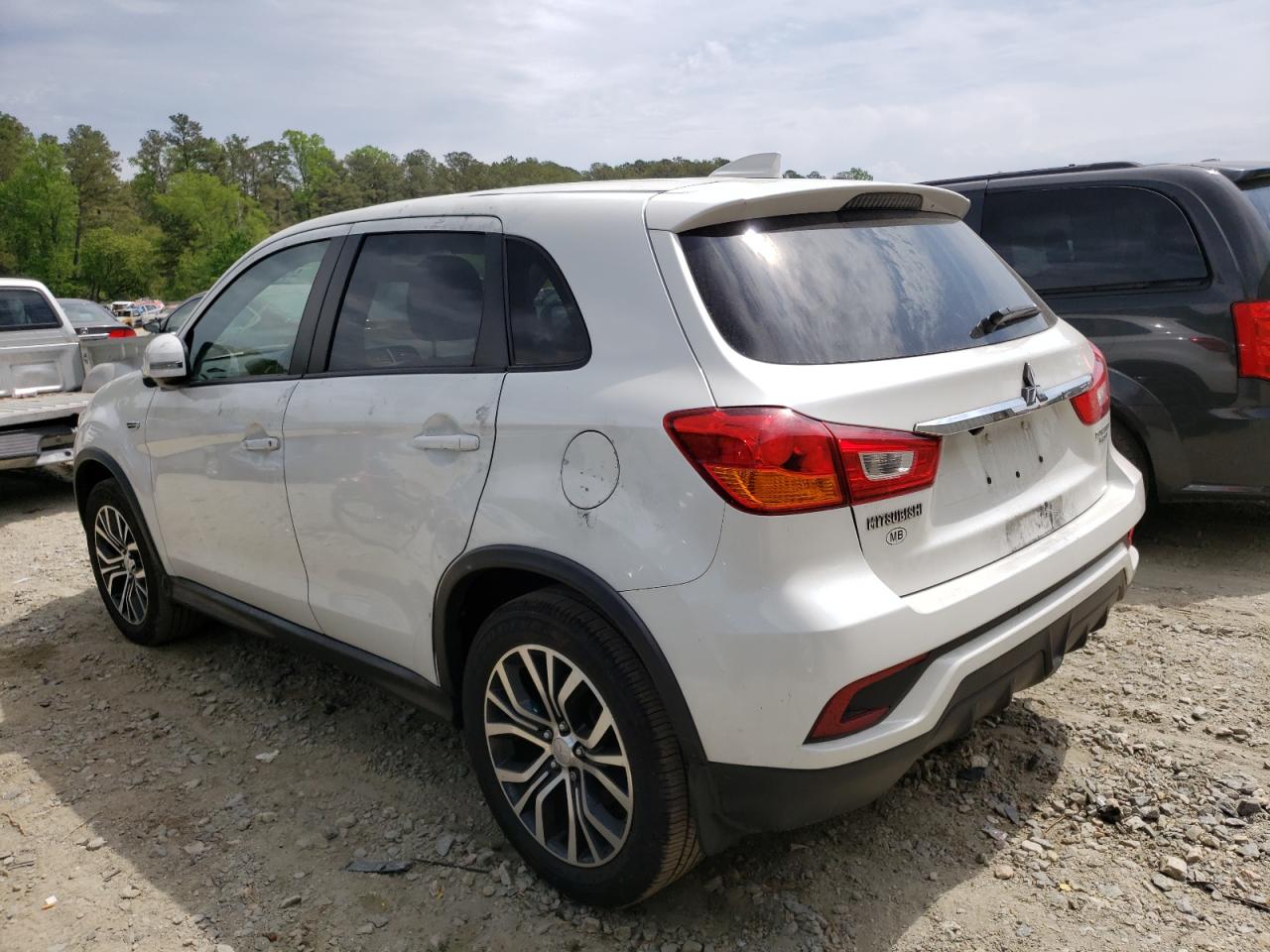 Photo 3 from auction – 2019 MITSUBISHI OUTLANDER with VIN JA4AP3AU5KU001296