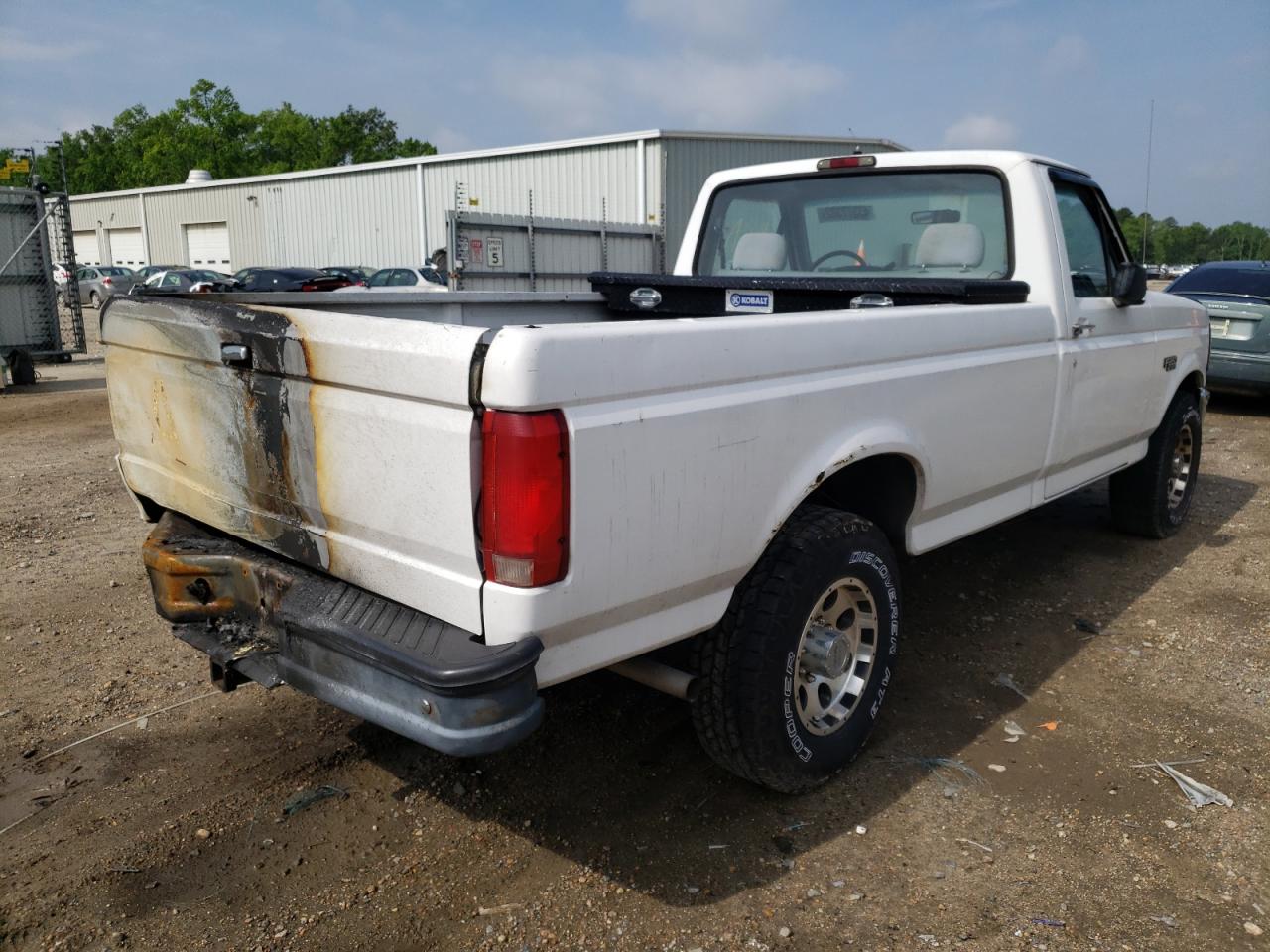 Photo 4 from auction – 1994 FORD F250 with VIN 1FTEF25N8RNB65833