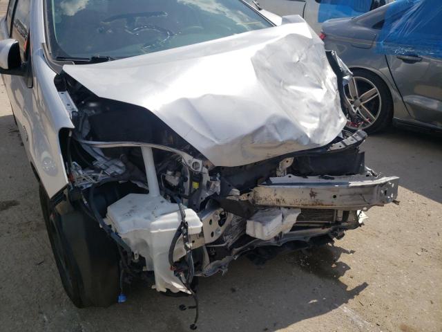 Photo 9 from auction – 2014 TOYOTA PRIUS C with VIN JTDKDTB38E1071566