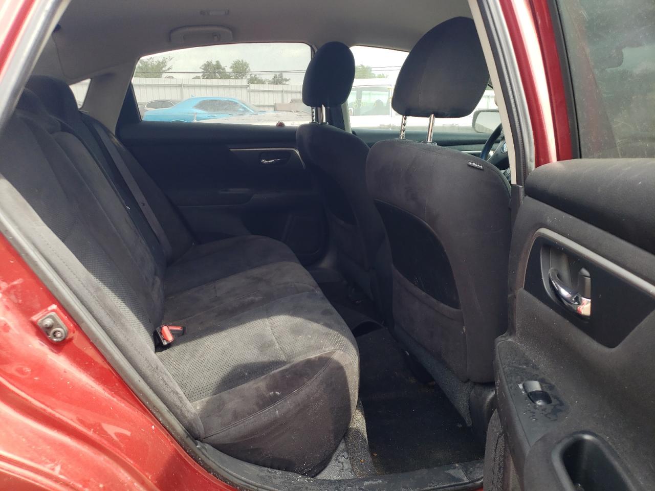 Photo 6 from auction – 2015 NISSAN ALTIMA 2.5 with VIN 1N4AL3AP1FN303136