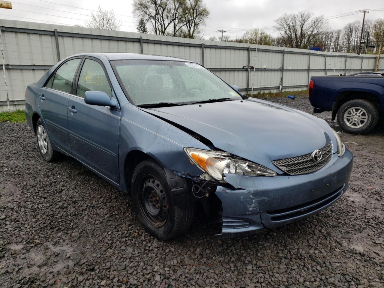 Photo 1 from auction – 2002 TOYOTA CAMRY LE with VIN 4T1BE32K82U505463
