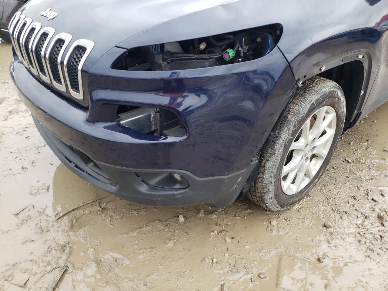 Photo 9 from auction – 2015 JEEP CHEROKEE L with VIN 1C4PJLCB7FW507879