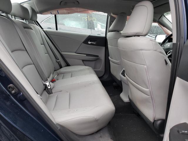 Photo 6 from auction – 2015 HONDA ACCORD TOU with VIN 1HGCR2F93FA807797