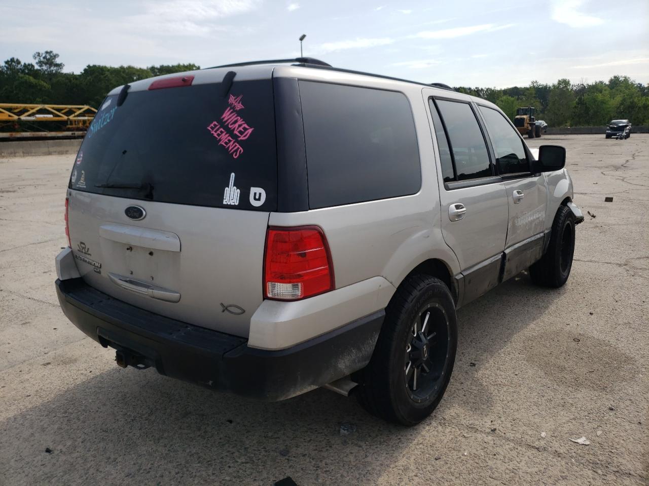 Photo 4 from auction – 2003 FORD EXPEDITION with VIN 1FMRU15W73LB27468
