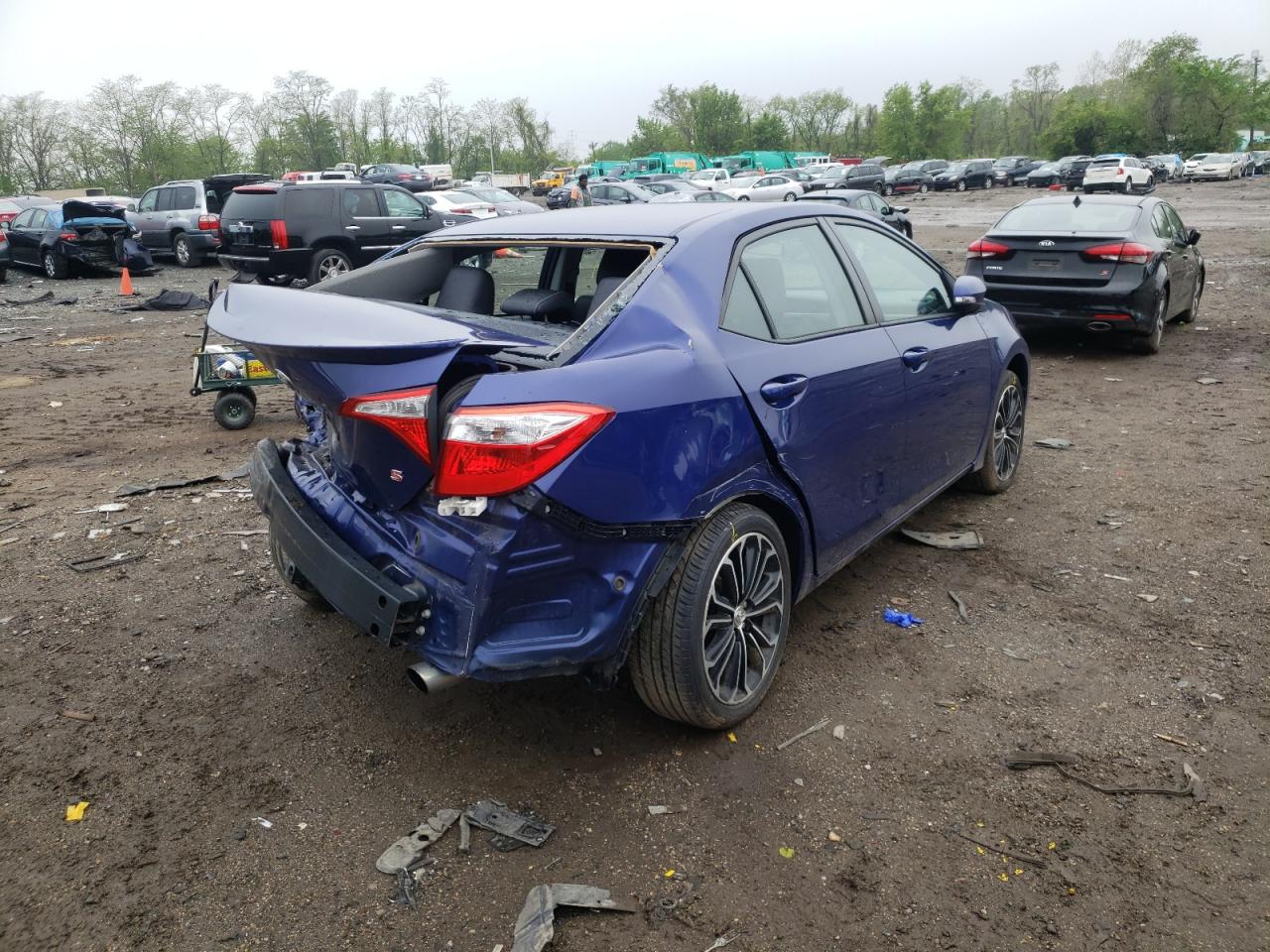 Photo 4 from auction – 2015 TOYOTA COROLLA L with VIN 2T1BURHE4FC367614