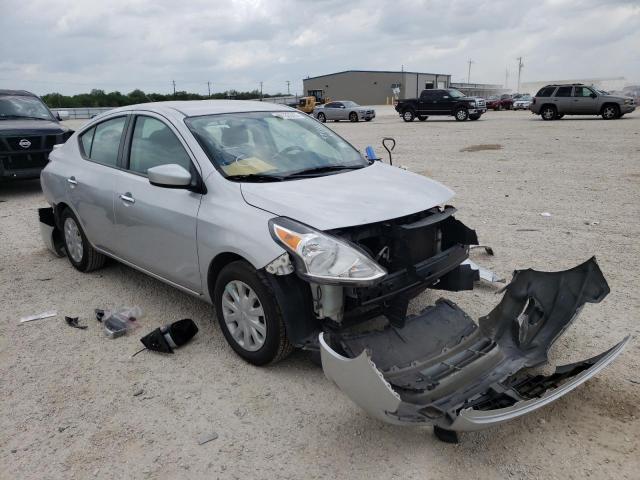 NISSAN VERSA S 2018 with VIN 3N1CN7AP3JK440908 - Photo from auction