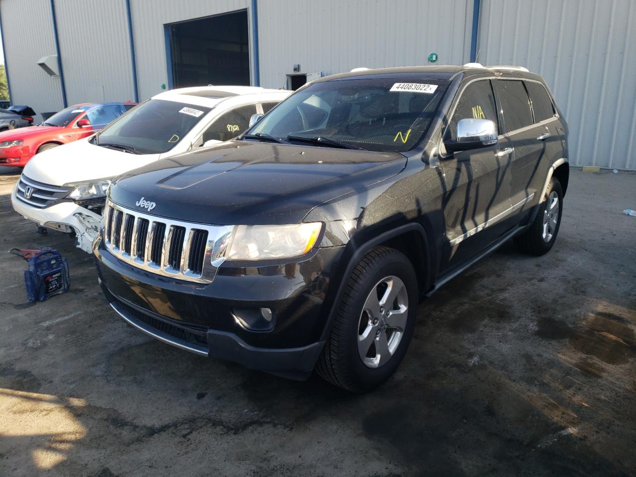 Photo 2 from auction – 2012 JEEP GRAND CHER with VIN 1C4RJEBG9CC142670