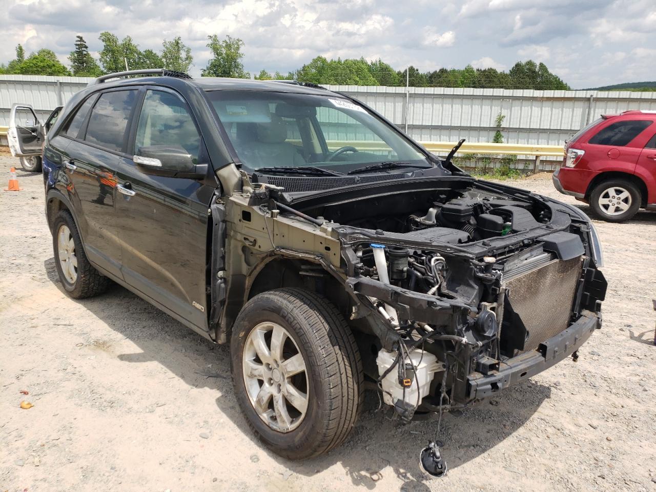 KIA SORENTO BA 2011 with VIN 5XYKTCA10BG141477 - Photo from auction