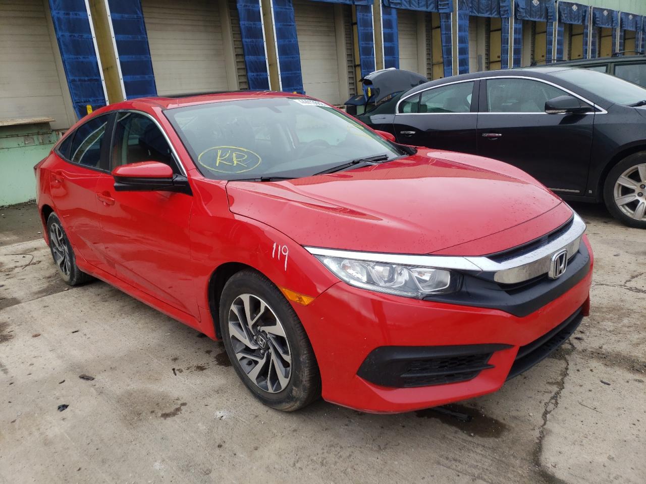 HONDA CIVIC EX 2018 with VIN 2HGFC2F78JH538428 - Photo from auction