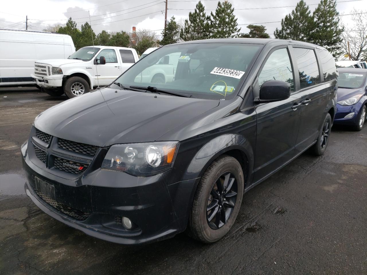 Photo 2 from auction – 2019 DODGE GRAND CARA with VIN 2C4RDGEG4KR673716