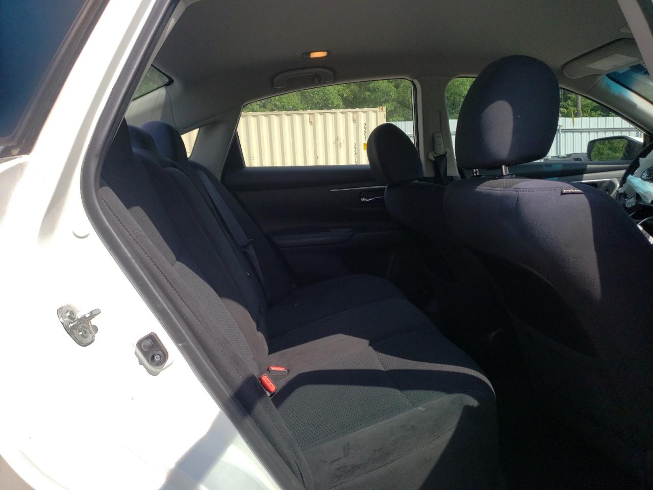Photo 6 from auction – 2015 NISSAN ALTIMA 2.5 with VIN 1N4AL3AP1FC491281