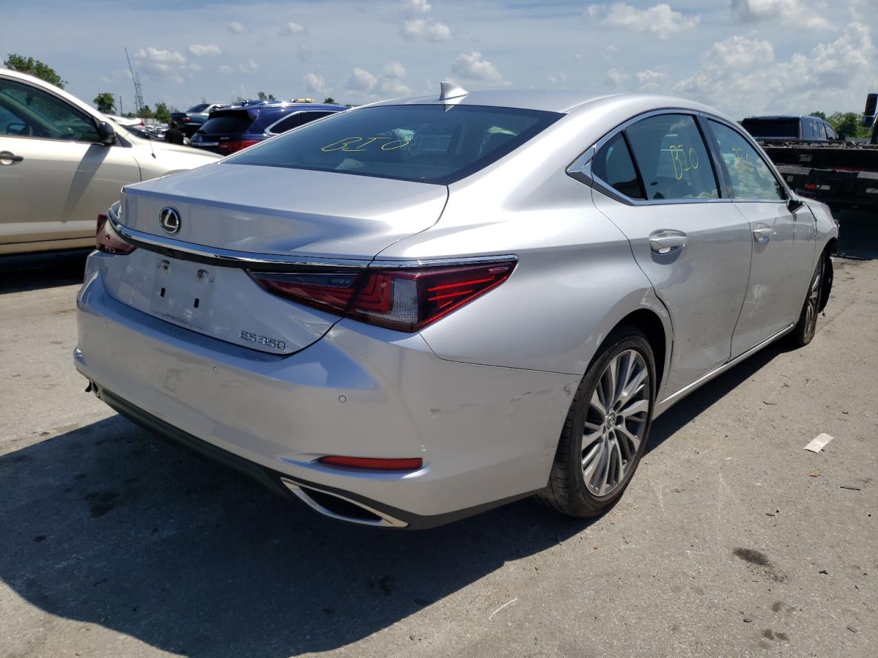 Photo 4 from auction – 2019 LEXUS ES 350 with VIN 58ABZ1B18KU037601